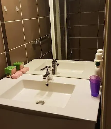 T3 Ideally Placed 80m² Of Terraces Ле-Лаванду